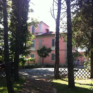 Bed & Breakfast Arianna, Lari