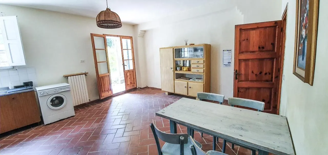 Podere Il Cardellino Lari Holiday home