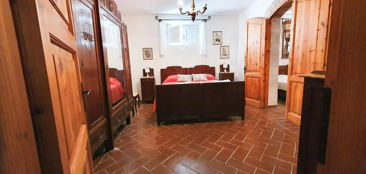 Podere Il Cardellino Lari